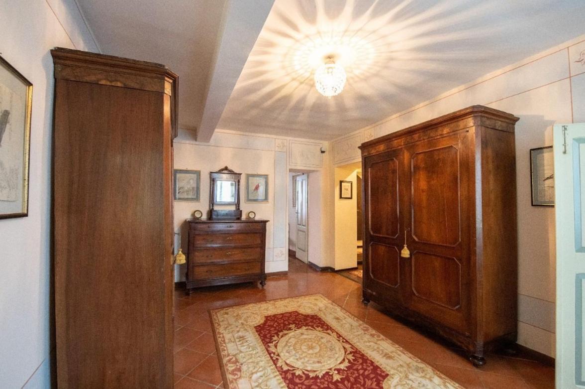 Villa Ottocentesca Immersa Nel Verde Montecavolo Dış mekan fotoğraf