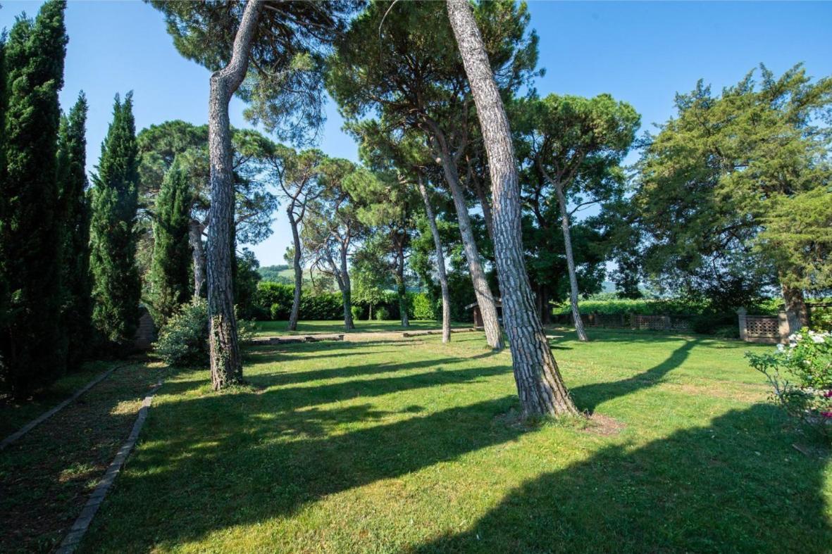 Villa Ottocentesca Immersa Nel Verde Montecavolo Dış mekan fotoğraf